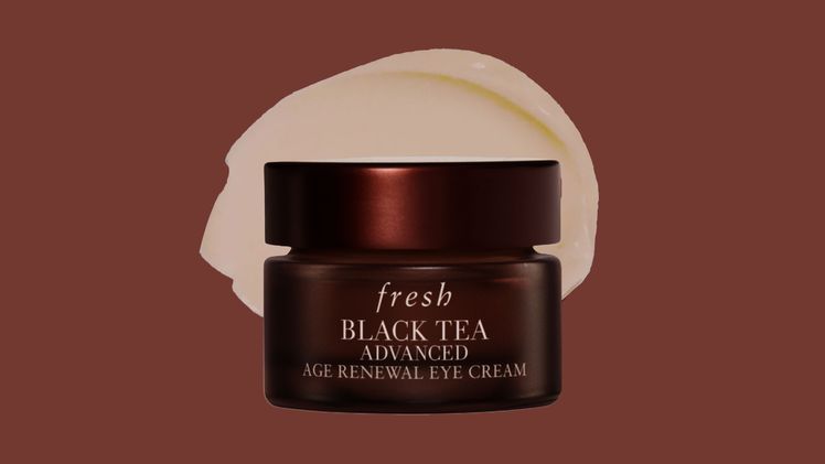 Fresh Black Tea Anti-Aging Eye Cream Feels So Soothing On Hot Summer Mornings
