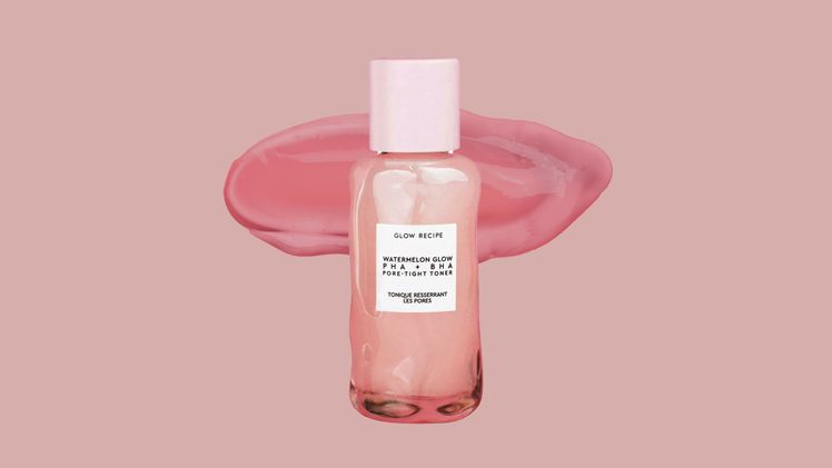 Glow Recipe Watermelon Glow PHA+BHA Pore-Tight Toner Makes Skin Radiant and Smells Like Watermelon