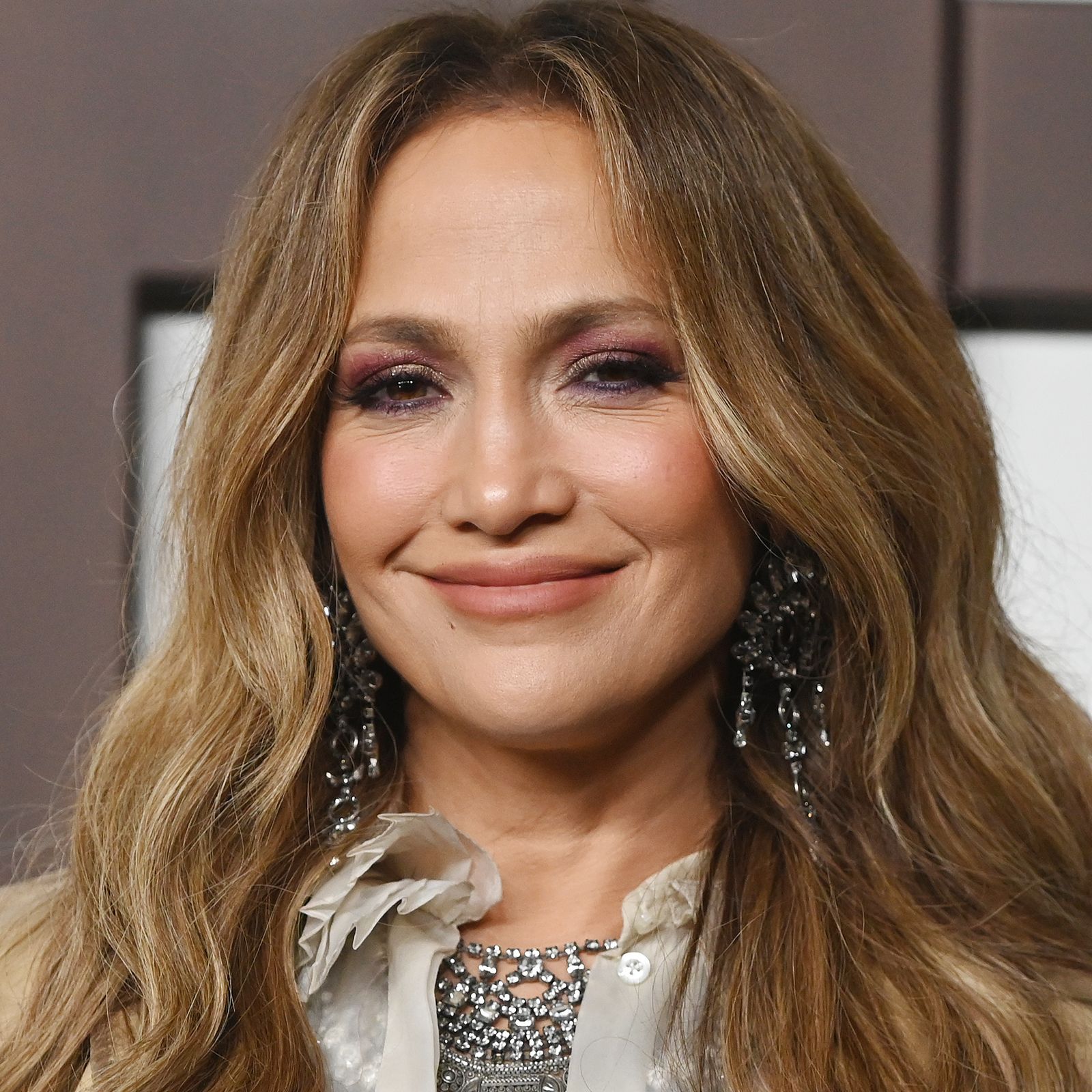 Jennifer Lopez's Gucci Nails Clash With Her Outfit in the Most Luxurious Way